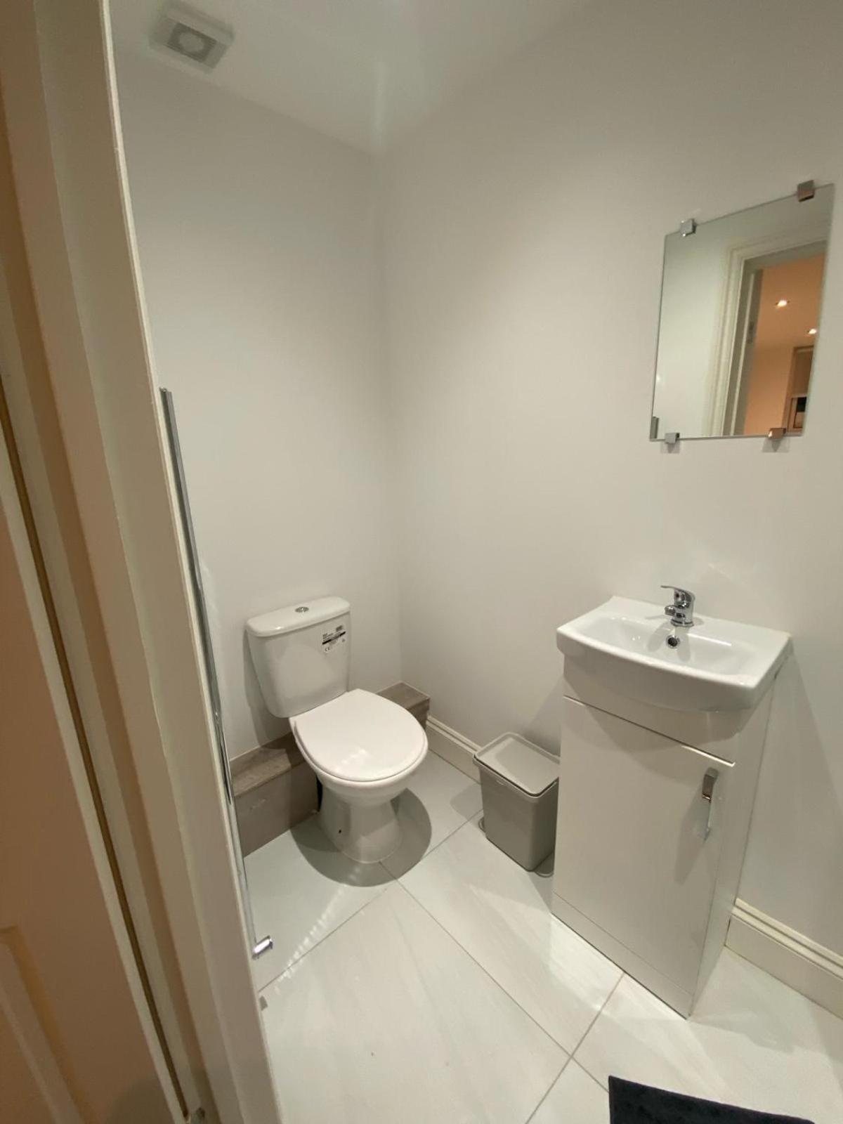 15 Min To Central London Guest Suites 22 المظهر الخارجي الصورة
